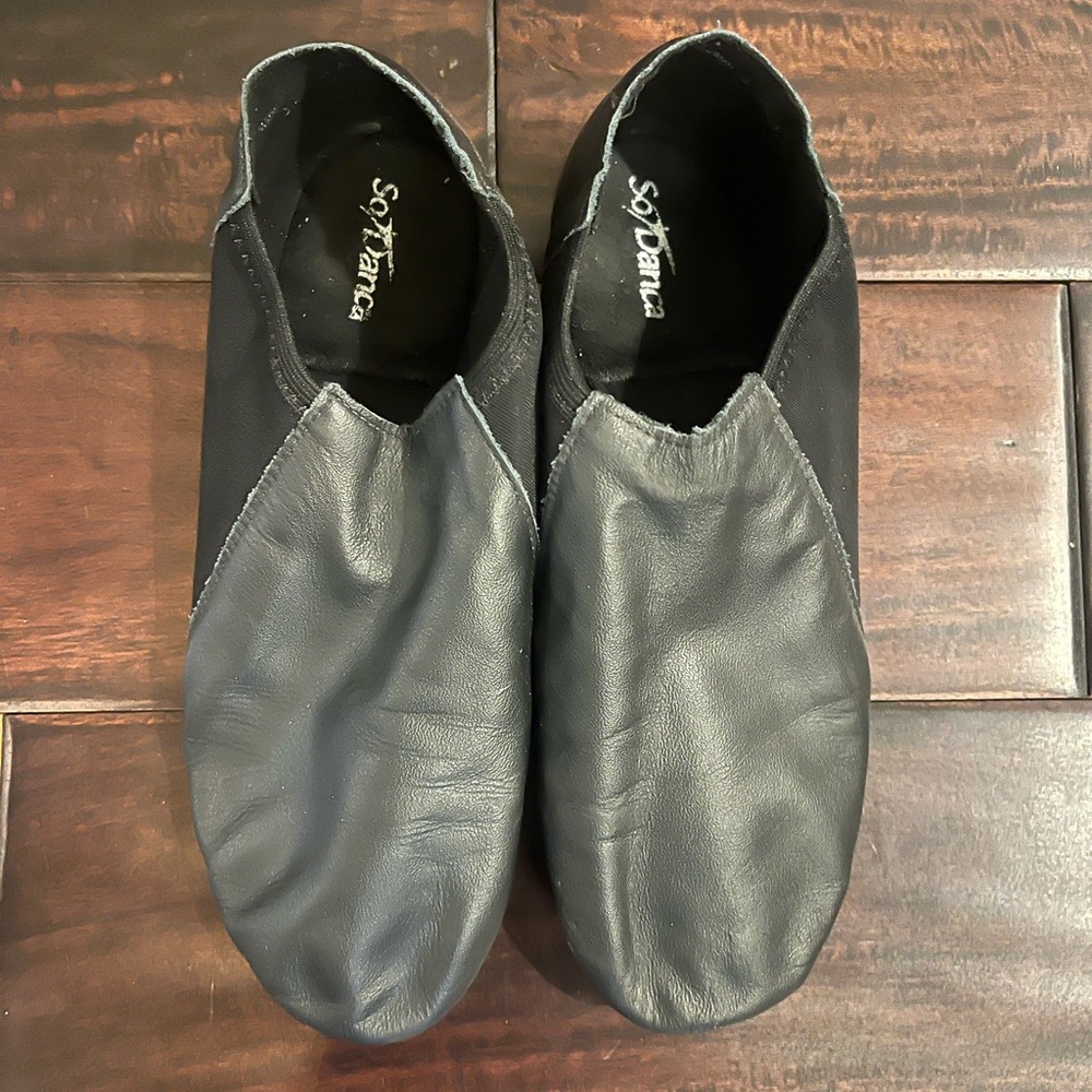 So Danca Women's Black Leather jazz Shoes size 9